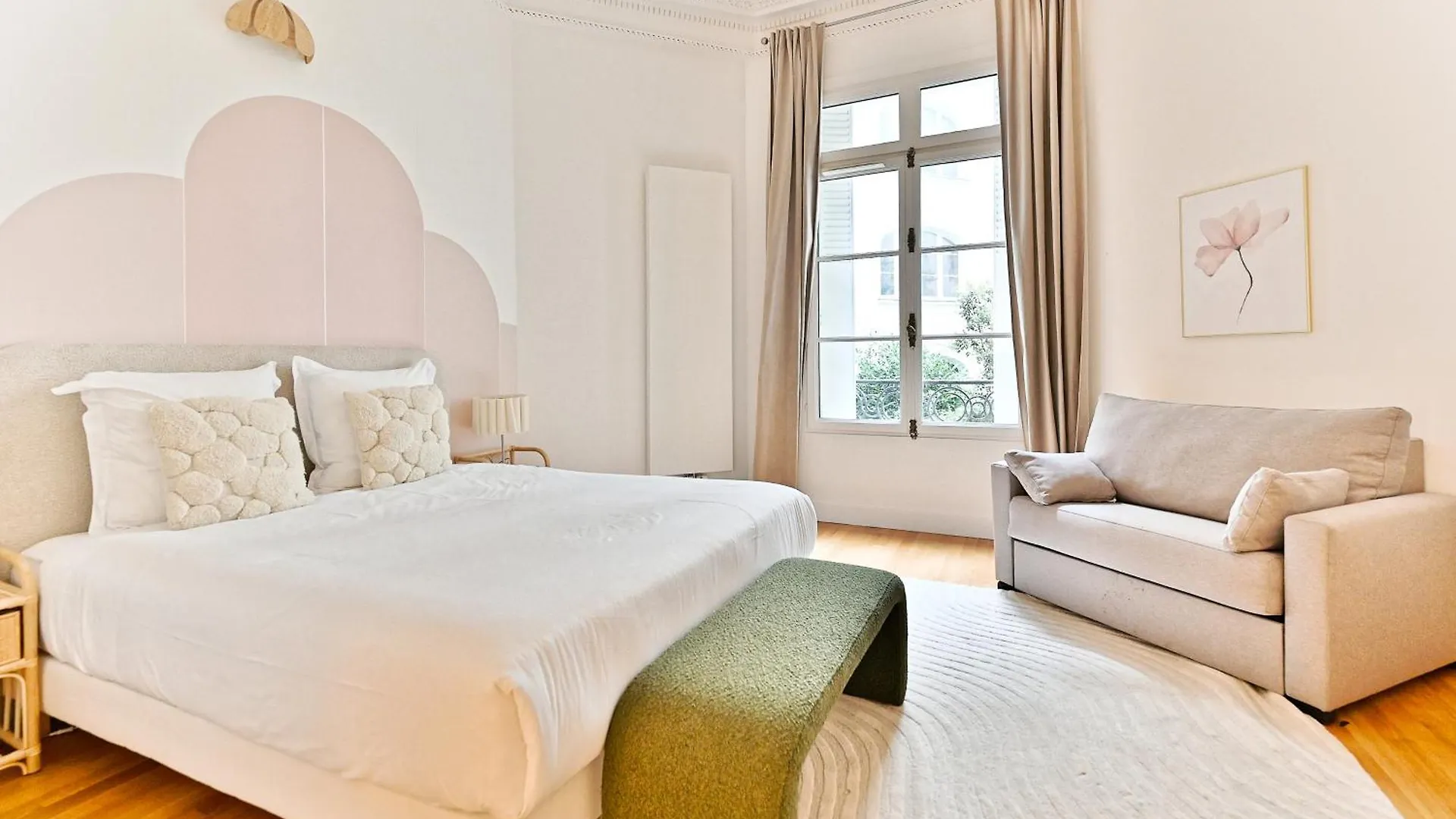 Appartement Moderne Et Climatise - Arc De Triomphe Paris 0*,  France